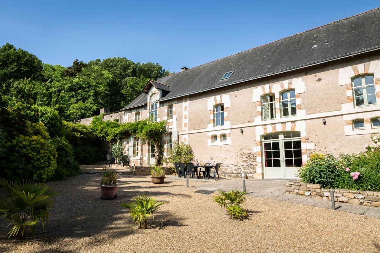 La Haye Gites Et Chambre D'Hotes Avrille  Exterior photo